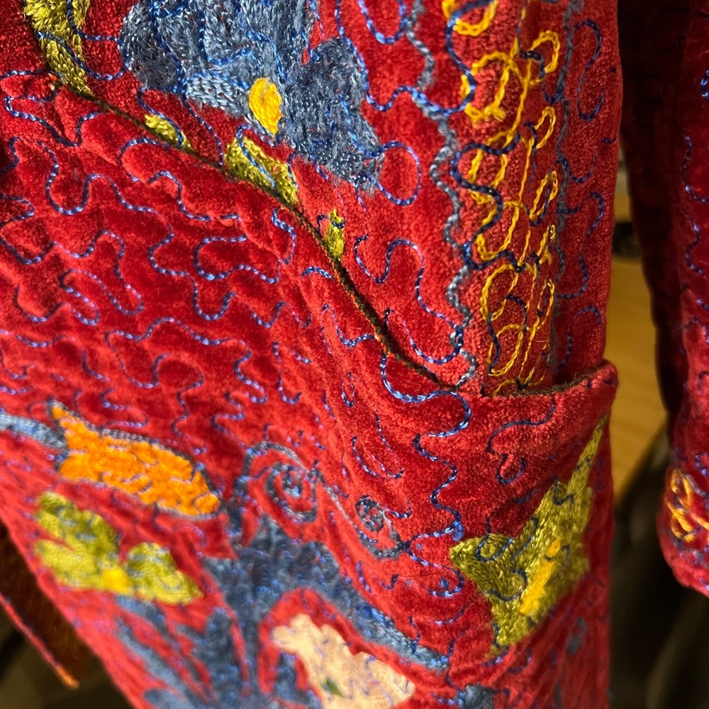 Designer Floral Embroidered Long Coat - Picture 4 of 5